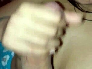 quiero lamer semen de polla hermanastro