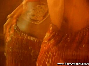 Watch this Indian babe striptease!