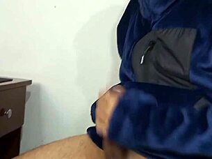 i find my friend masturbating outdoors and help him out