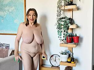 Granny Maria's Dick Cleaning Skills