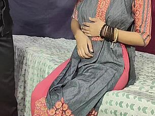 coaching student learns in the class