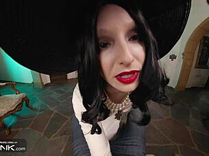 Busty Lady Dimitrescu Fucks In Cosplay