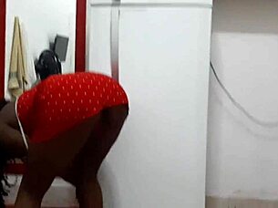 Ebony latina petite girl stops cleaning to get creampied inside completely.