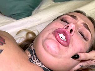 Brazilian curvy blonde begs for big black cock in her pussy 😘