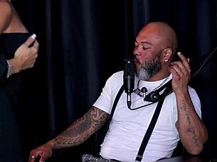 Sweet Karolzinha Dances Sensually Outdoors