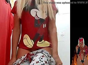 hot milf showing pussy and ass in store fitting room