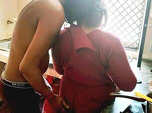 indian desi bhabhi made sex with a bitch