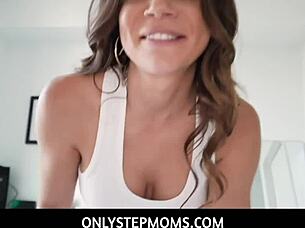 Havana Bleu's risky ride on stepson's dick?