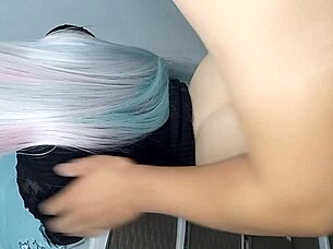 Horny Stepdaughter Lifts Ass!