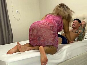 want to see me fucking bombom do acre's wet pussy and delicious ass?