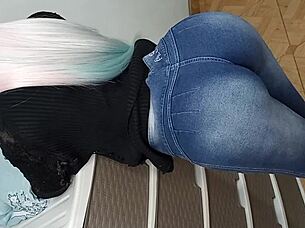 Horny Stepdaughter Lifts Ass!