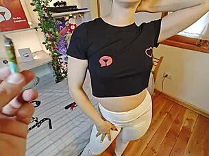 Hot Stepsister Boldly Gives Up Her Ass On Webcam For Neighbors