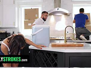 Watch this hot Independence Day parody with threesome action!