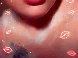 Available in Oakland for thick PAWG meetups 😘