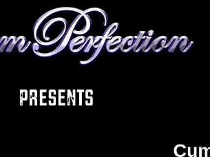 spicy peach gets a surprise facial treatment