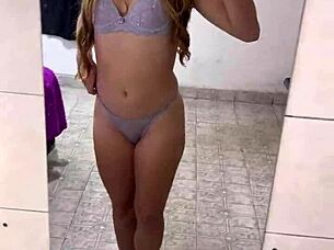 caught my stepsister masturbating, now she's gonna cum with me 😈