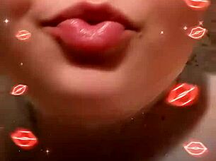 Available in Oakland for thick PAWG meetups 😘