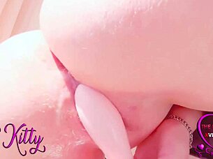 Bold Close Up Of Female Masturbation With Toy Leading To Huge Orgasm