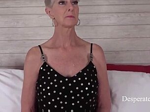 casting desperate amateurs foxxxy lexi and emma get their big tit milf pussies stretched