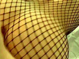 i love warming his cock before he fucks me, shaved pussy dripping?