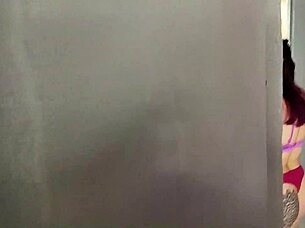 no pense que la muy puta aceptara follar la esp�o en c�mara oculta porque me calienta su culo