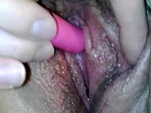 Filming an Intense Masturbation Session with Pussy and Cumshot!