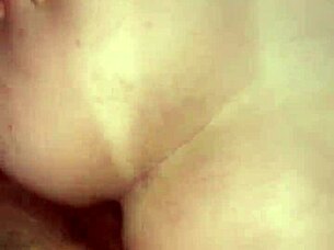 Si papi, dame fuerte por la cola que me gusta!