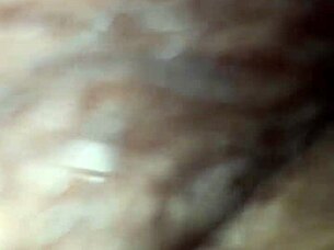 Watch this voyeur scene with Chich Vo!