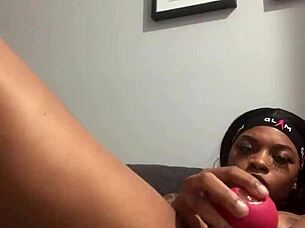 Kashofficials, sıkı kıllı amını yakından göster?