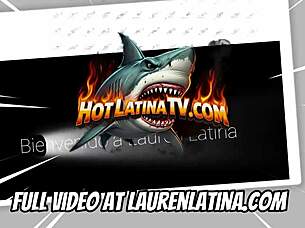 Neighbor's venezuelan stepsister in her first porn casting in medellin