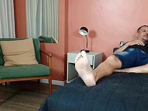 Chamei Uma Puta Para Mostra Para Meu Filho Virgem Como Fuder O Cu E A Buceta De Uma Safada Milf