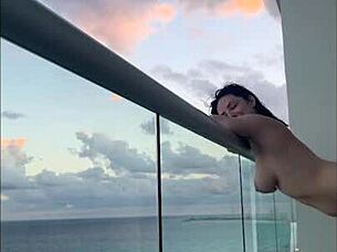 i enjoy strap on love with brunette in cancun