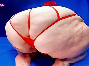 Fat Booty Mama Wants to Pussy Fart?