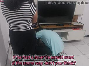 Housewife shows lingerie to technician for opinion