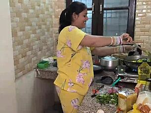 i fucked my skinny wife hard in the kitchen, she's so beautiful