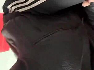 my first gloryhole try 😳