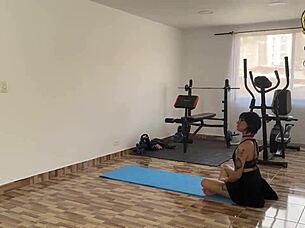 i gave sexual therapy to the widow with yoga and scissoring