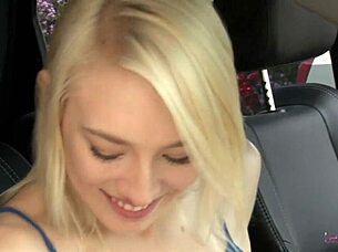 Blondes Licking Pussies In 69 On Office Desk