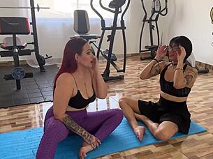 i gave sexual therapy to the widow with yoga and scissoring