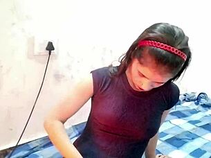 I fucked desi bhabhi in doggystyle moaning loudly