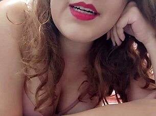 Camgirl Answers Questions Daily 😊