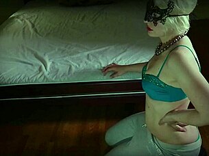 the gorgeous arse of this juicy milf didnt expect such destruction