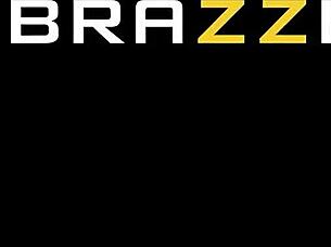 wife's sister ariana starr swaps in