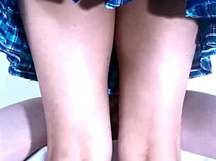 sexy colegiala rides skillfully until finish