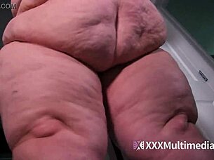 ssbbw ivy davenport's big belly and ass jiggle 😍