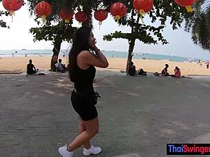 Thai teen amateur makes porno with tourist