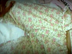 Punjabi Pakistani Nani Ma Ki Chut Ki Chudai!