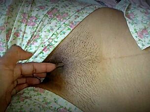 Punjabi Pakistani Nani Ma Ki Chut Ki Chudai!