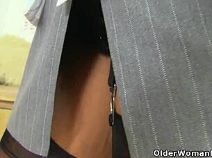 you won't believe this british milf stripping in nylon leggings next door