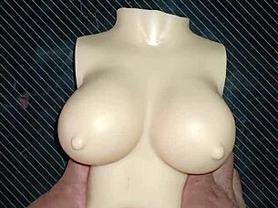 A Dolly Le Duele Pero Igual Le Encanta Sentirme Dentro De Su Pequeña Vagina